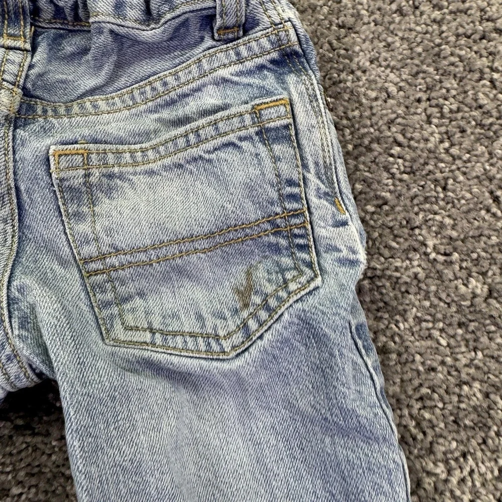 OshKosh B'gosh Jeans Boys 2T Blue Straight Denim Adjustable Waist Casual Play